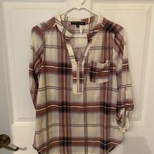 Plaid medium blouse top